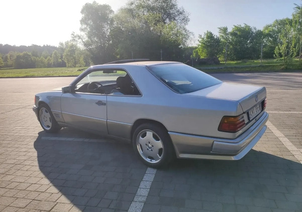 Mercedes-Benz Klasa E cena 24000 przebieg: 354000, rok produkcji 1987 z Pasym małe 46